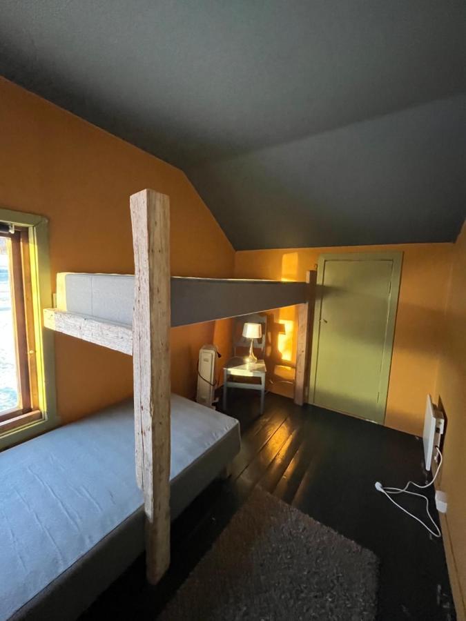 Storjord Farmstay Ranchhouse Kvaloya Esterno foto